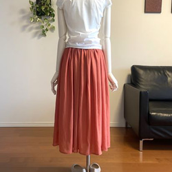 【完成品】5号 ロングギャザースカート(サーモンピンク 74cm丈） 5枚目の画像