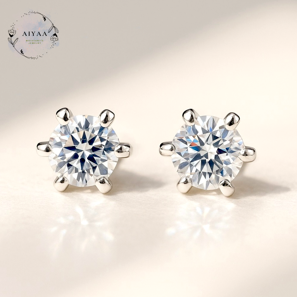 モアサナイト 6.5mm ピアス｜Dカラー VVS1 H&C｜一粒スタッド