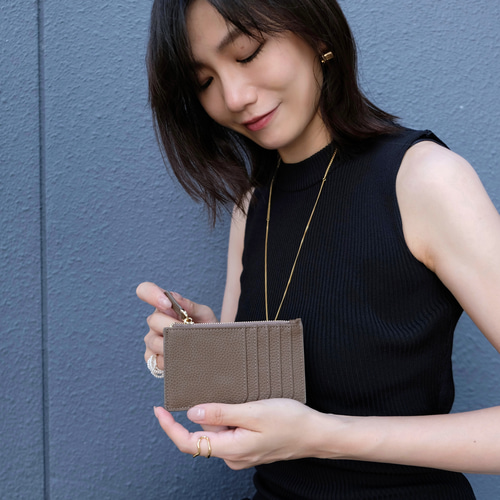 小銭やカード収納が充実！ 薄型 スリムなミニ財布 フラグメントケース