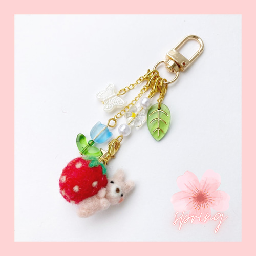 ꨄMiria✿ページ♡ゲリラ出品!!春作品❀.*゜桜♡羊毛フェルト ✿ 選べるアニマル ✿ 季節のフルーツ 羊毛フェルトアクセサリー③
