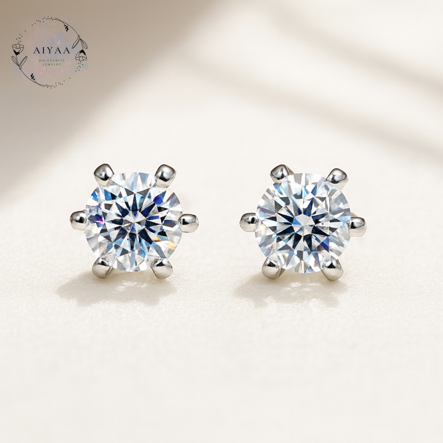 モアサナイト 5mm ピアス｜Dカラー VVS1 H&C｜一粒スタッド