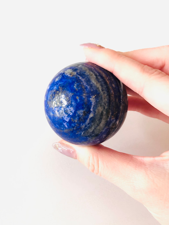 聖なる石ラピスラズリの丸玉 天然石 虹色の星 通販｜Creema(クリーマ 