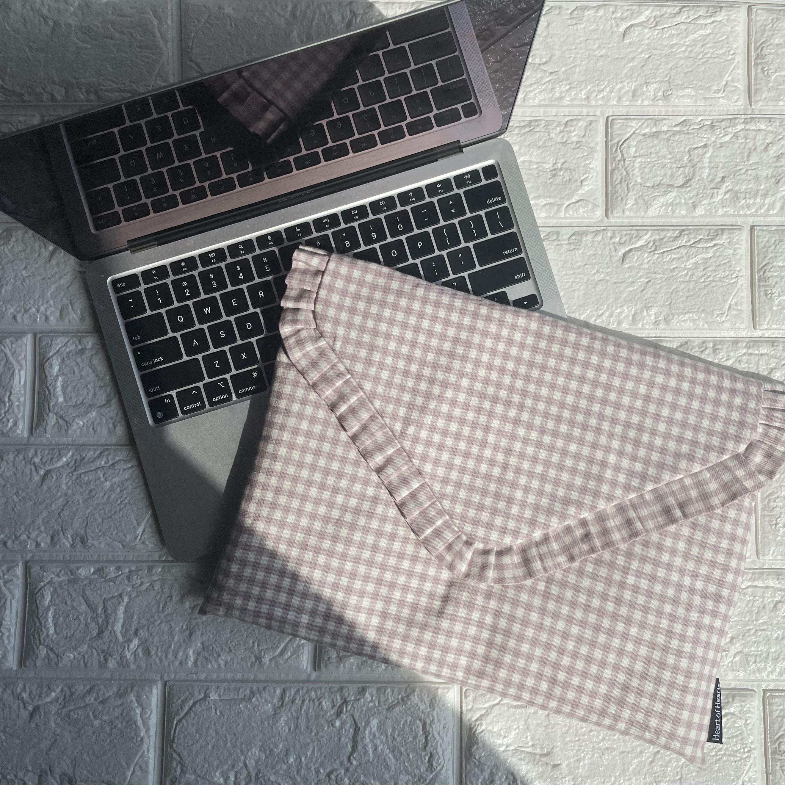 新品 ギンガムPCケース HASHIBAMI 新品 ギンガムPCケース HASHIBAMI
