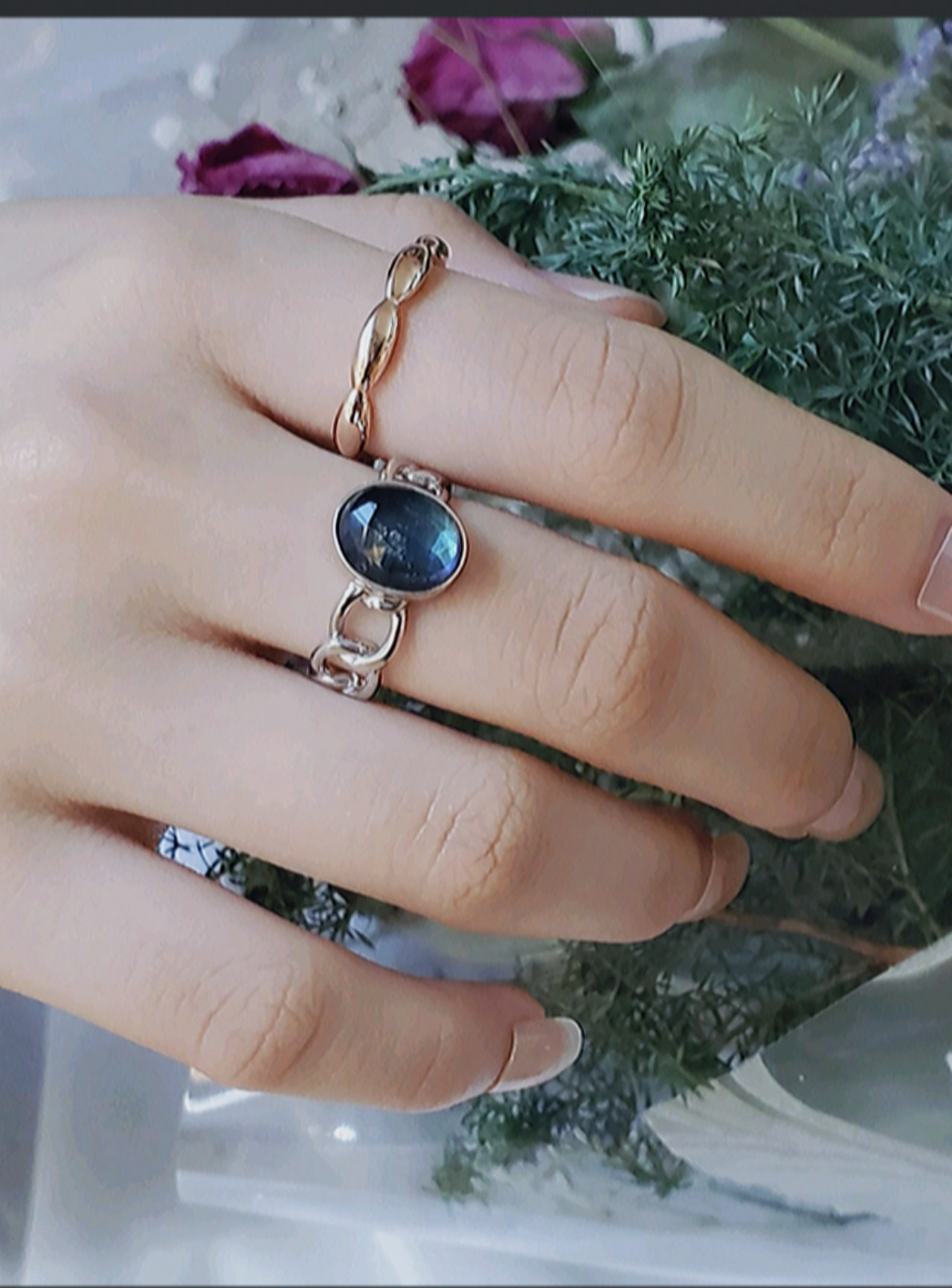 チェーンリングオニキス×ラブラドライト×クリスタルAAA、個性的なシルバーリングRS-234 指輪・リング Ring and I 通販|Creema(クリーマ) レディースメタリックシルバーチェーンリング 約16号size