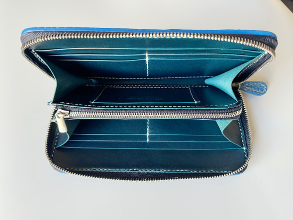 スモールクロコダイル　ポロサス　本藍染　浅葱色　ラウンドファスナーウォレット【BONIN Leather】 3枚目の画像
