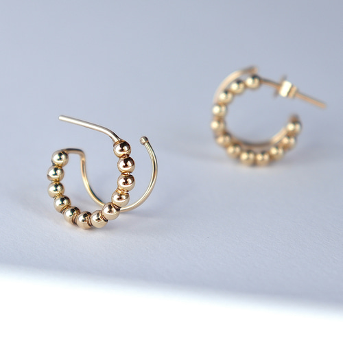 14kgf 】ピアス穴1つでも2連に見えるピアス ピアス（スタッド・一粒