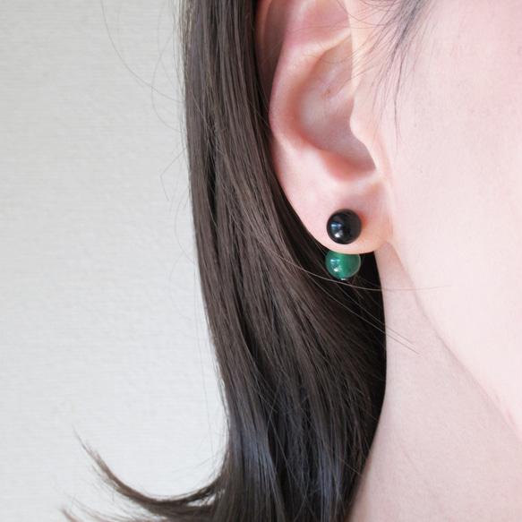 2way 凛とした美しさ グリーンオニキス＆ブラック サージカルステンレス バックキャッチ シルバー ピアス 2枚目の画像