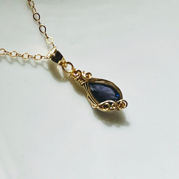 ブラッドショットアイオライトのブレス 14kgfワイヤーラップ