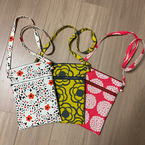 ☆ぷう様専用 花柄サコッシュ ハンドメイド - メルカリ
