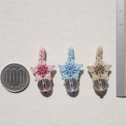 ❁天然石水晶玉と桜モチーフのマクラメチャーム Crystal orb & Flower[mtp-230315-01] 7枚目の画像