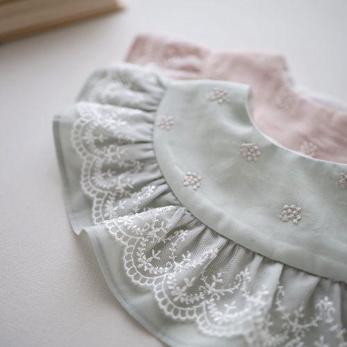 New!!アナベル刺繍⌘ハンドメイドスタイ アナベルフリル スタイ チュールレース追加可能 スタイ・よだれかけ