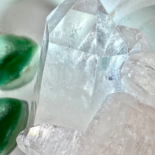 叡智の石❁⃘*.゜虹入り ピンク レムリアンシード クリスタル 叡智の石❁⃘*.゜虹入り ピンク レムリアンシード クリスタル