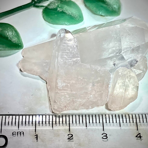 叡智の石❁⃘*.゜虹入り ピンク レムリアンシード クリスタル 叡智の石❁⃘*.゜虹入り ピンク レムリアンシード クリスタル