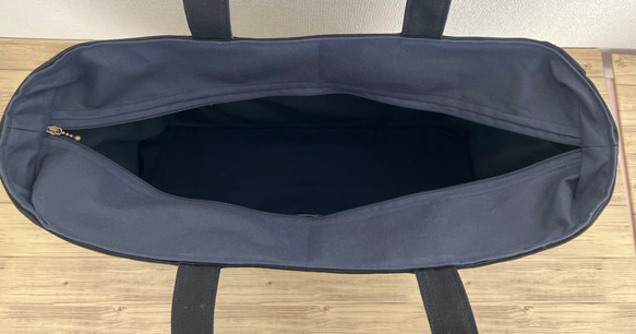 new【XLサイズ】〈底板付き〉黒&ミネラルブルー　ファスナー付き　8号 倉敷帆布を使用　トートバッグ　大きめバッグ　 10枚目の画像