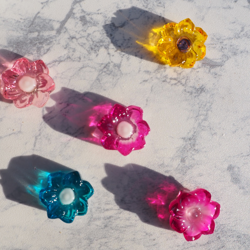 マグネット（5個セット） レジン 磁石 色変更可 花形 かわいい
