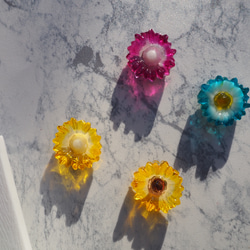 マグネット（4個セット）　レジン　磁石　色変更可　花形　かわいい　　桜　クローバー　新生活　引っ越し　プレゼント 2枚目の画像