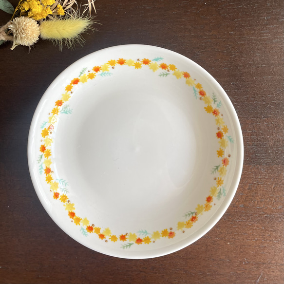 手描き　皿　プレート　陶器　磁器　ミモザ　ハンドペイント　春　絵付　15cm 1枚目の画像