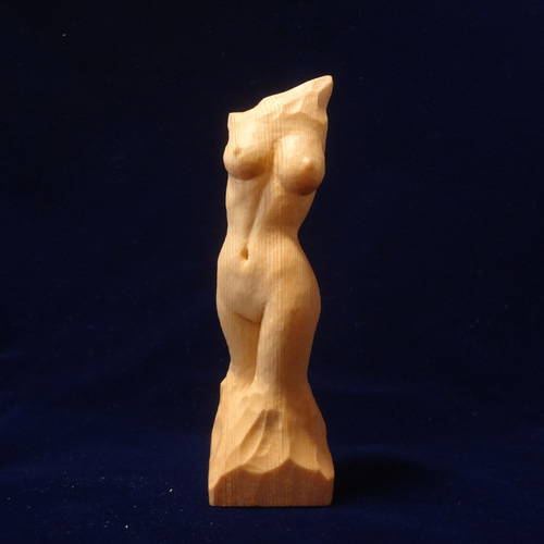 木彫刻 アート『 新緑 』 裸婦 芸術 アート 女性 ハンドメイド 松