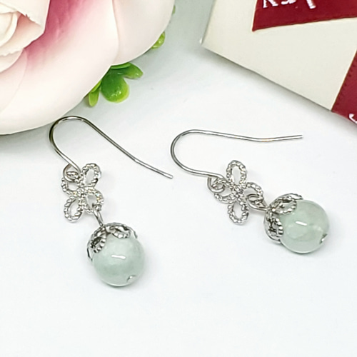 天然石＊翡翠＊ピアス＊イヤリング＊アレルギー対応＊サージカル