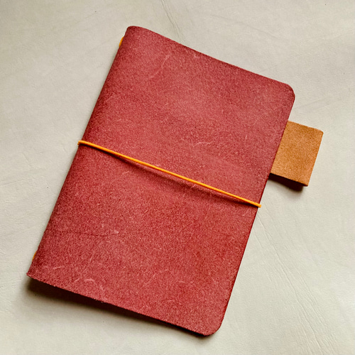 【受注製作】栃木レザー A6ノートカバー 牛床革A6サイズノート・お薬手帳カバー 栃木レザー その他雑貨 UMUUMU