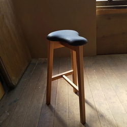 レザー製 サドルスツール サドルスツール | CIANA（シアナ） produced