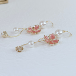 【Creema限定】Spring flower×パール　ピアス／イヤリング  ノンホール　アレルギー対応 3枚目の画像