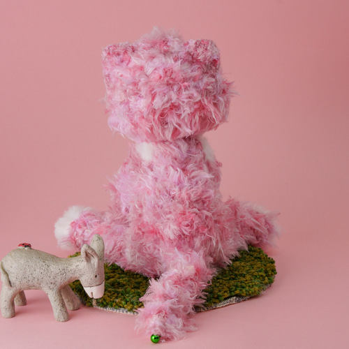 癒されネコのあみぐるみ・ネコのさくらちゃん。春のシーズン1匹