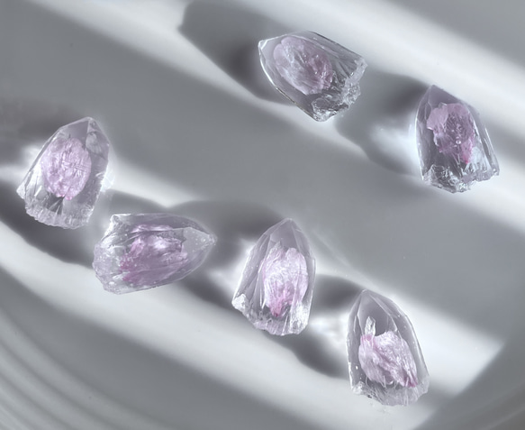 ♡本物の桜の花びらのプリザーブドフラワー 入り鉱石レジン
