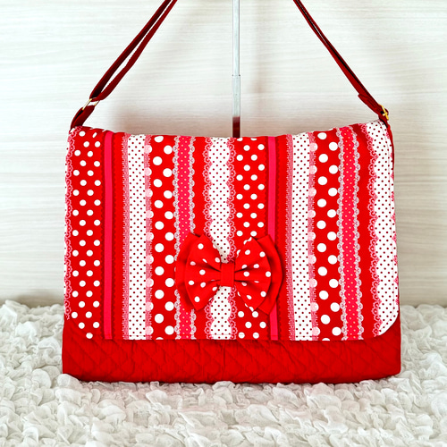 図書袋『ドットレース』女の子｜ショルダーつきレッスンバッグ｜ふた