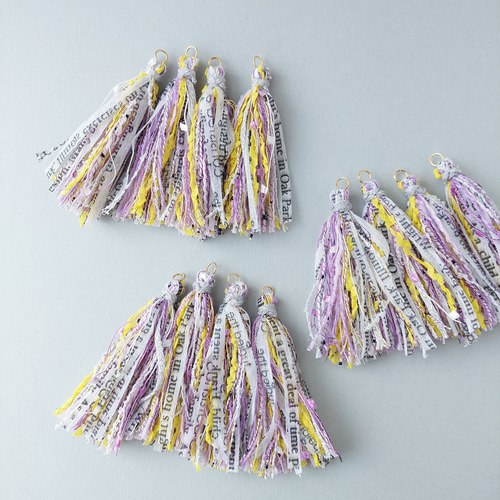 引き揃え糸 タッセル(19) 素材糸 パーツ 英字 パープル イエロー 毛糸