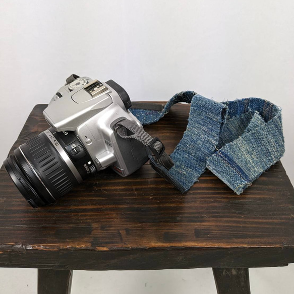 藍裂織りカメラストラップ 2枚目の画像