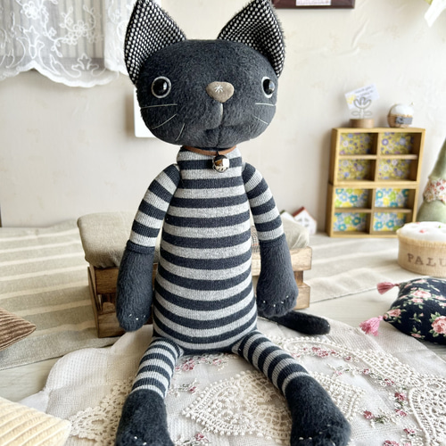 ヒョウ柄パンツの黒ねこちゃん❗️】靴下ぬいぐるみ ぬいぐるみ art