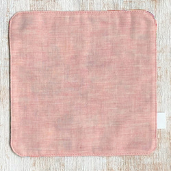 【再販】LIBERTY＆ダブルガーゼのハンカチ【M17×17・ストロベリーフィースト（ピンク）/ピンク】 2枚目の画像