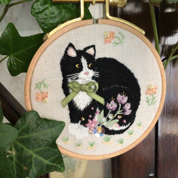 トイプードル がま口 ポーチ ハンドメイド 手刺繍 刺繍