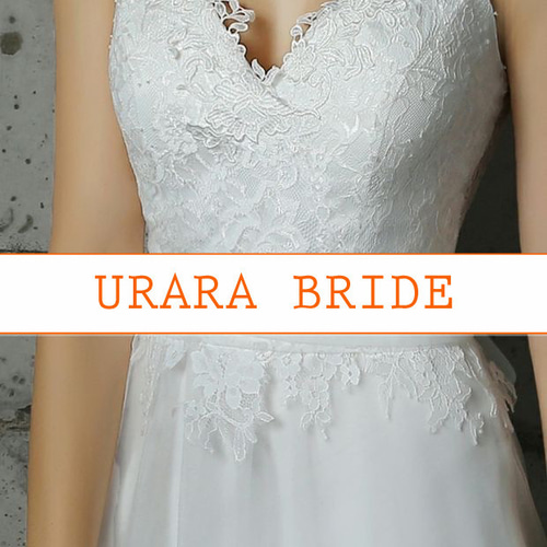 バックリボン チュールウエディングドレス スパゲティストラップ  