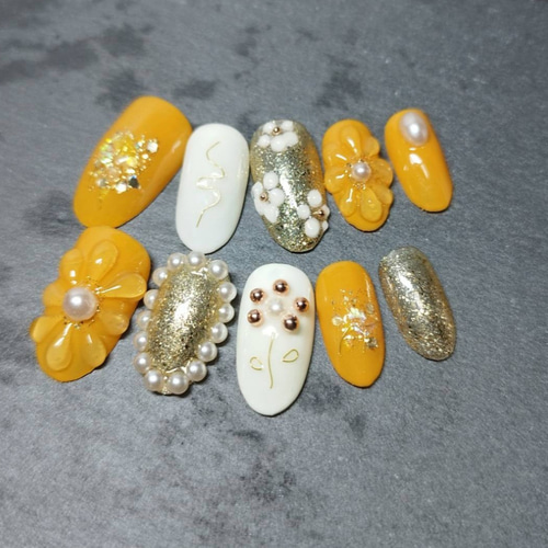 ネイルチップ ニュアンスネイル 花 フラワー フルオーダーネイル オーダーネイル サイズオーダー】ぷっくりフラワーネイルネイルチップニュアンスネイル