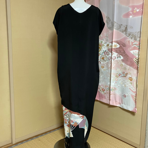 着物リメイク 正絹黒留袖からワンピースにもなるロングドレス