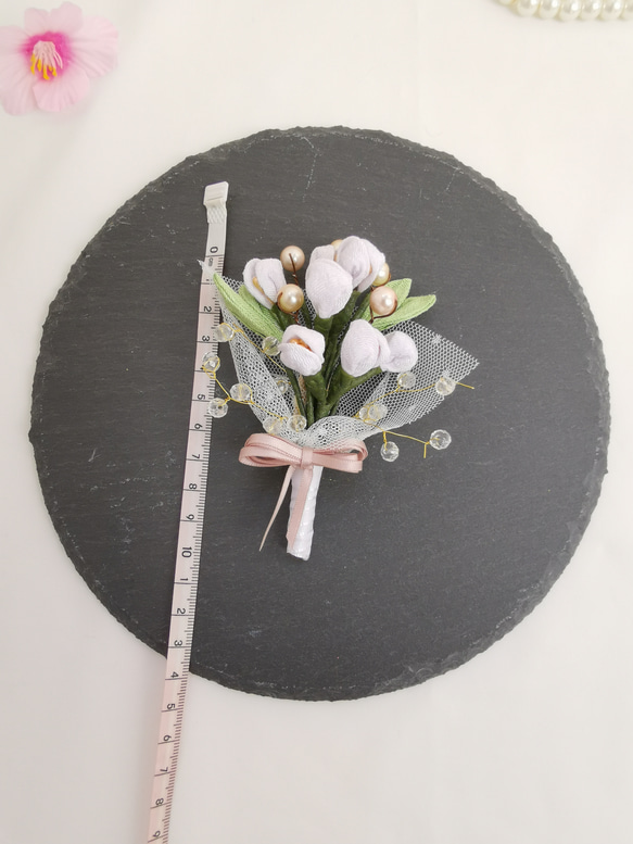 卒業式♡入学式♡フォーマルに♡つまみ細工の可愛いお花のコサージュ 3枚目の画像