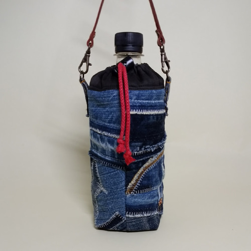 【Maria様】デニムリメイク・ペットボトルホルダー Maria様】デニムリメイク・ペットボトルホルダー