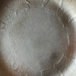 お月様のような うるし塗りの取り皿  国産樺材  直径約17cm　布目塗り 5枚目の画像