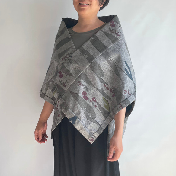 Unique item | Triangle HAORI with a Brooch -TRH276 第1張的照片