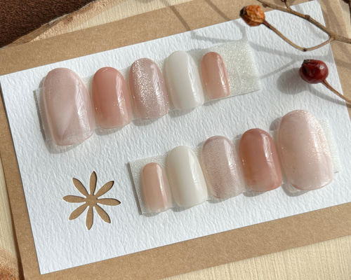 現品ネイル✳︎ショートラウンド ネイルチップ（つけ爪） atelier