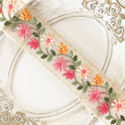 [ 185 ] インド刺繍 リボン ピンク 桃色 花柄 幅:3cm 1枚目の画像