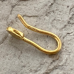 小さな満月◇厚みのある溶接無し純金ピアス◇K24 Pure Gold Full Moon◇純金ピアス/ホック・クリップ◇ 3枚目の画像