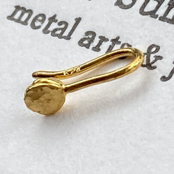 小さな満月◇厚みのある溶接無し純金ピアス◇K24 Pure Gold Full Moon◇純金ピアス/ホック・クリップ◇ 4枚目の画像