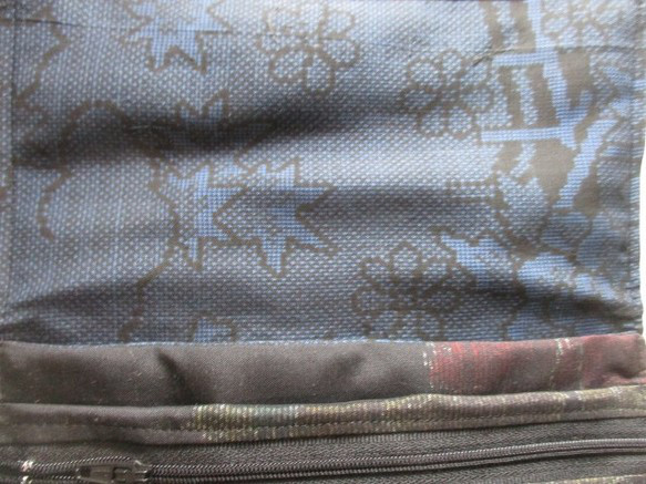 ７００９　色大島紬の着物で作った和風財布・ポーチ　＃送料無料 7枚目の画像