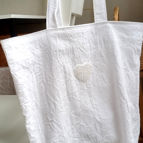 レースのハートの大きめトートバッグ ホワイト(白)(コットンリネン