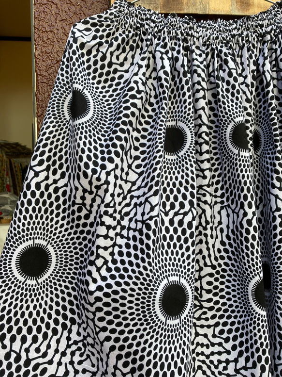 ⚠️難あり【着丈約85cm】アフリカンスカート　アフリカ布　アフリカンファブリック　ギャザースカート　サークル柄 2枚目の画像