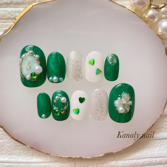 オーダー制】メンバーカラー 緑 グリーン イニシャル入(変更可) ネイル