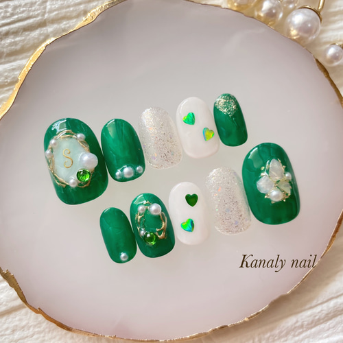 オーダー制】メンバーカラー 緑 グリーン イニシャル入(変更可) ネイル